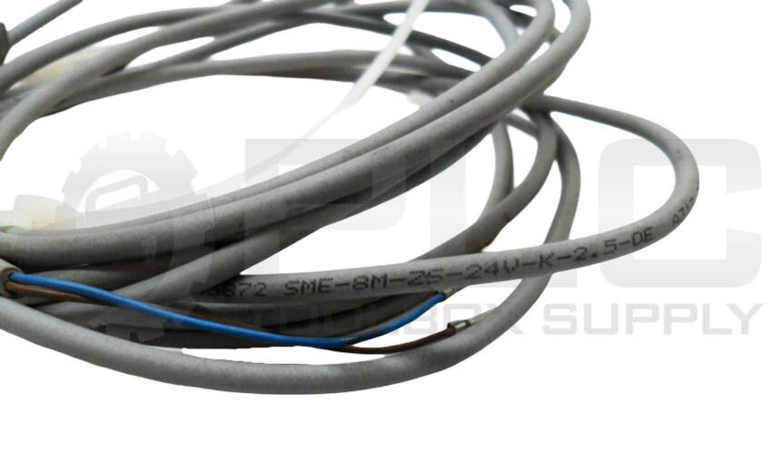 NEW FESTO SME-8M-ZS-24V-K-2.5-OE PROXIMITY SENSOR 2.5M 543872 *READ*