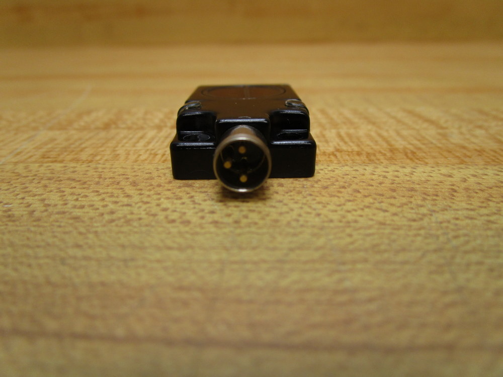 Banner NO5-Q08-AN7-V1131 Sensor 27394 N05-Q08-AN7-V1131