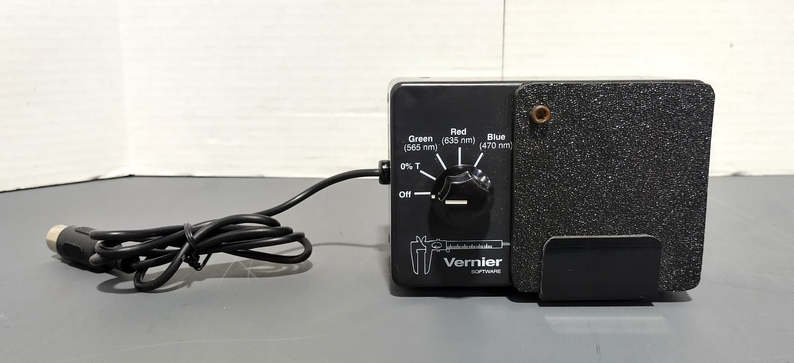 Vernier Software 0% T Green 565nm Red 635nm Blue 470nm Colorimeter – Untested