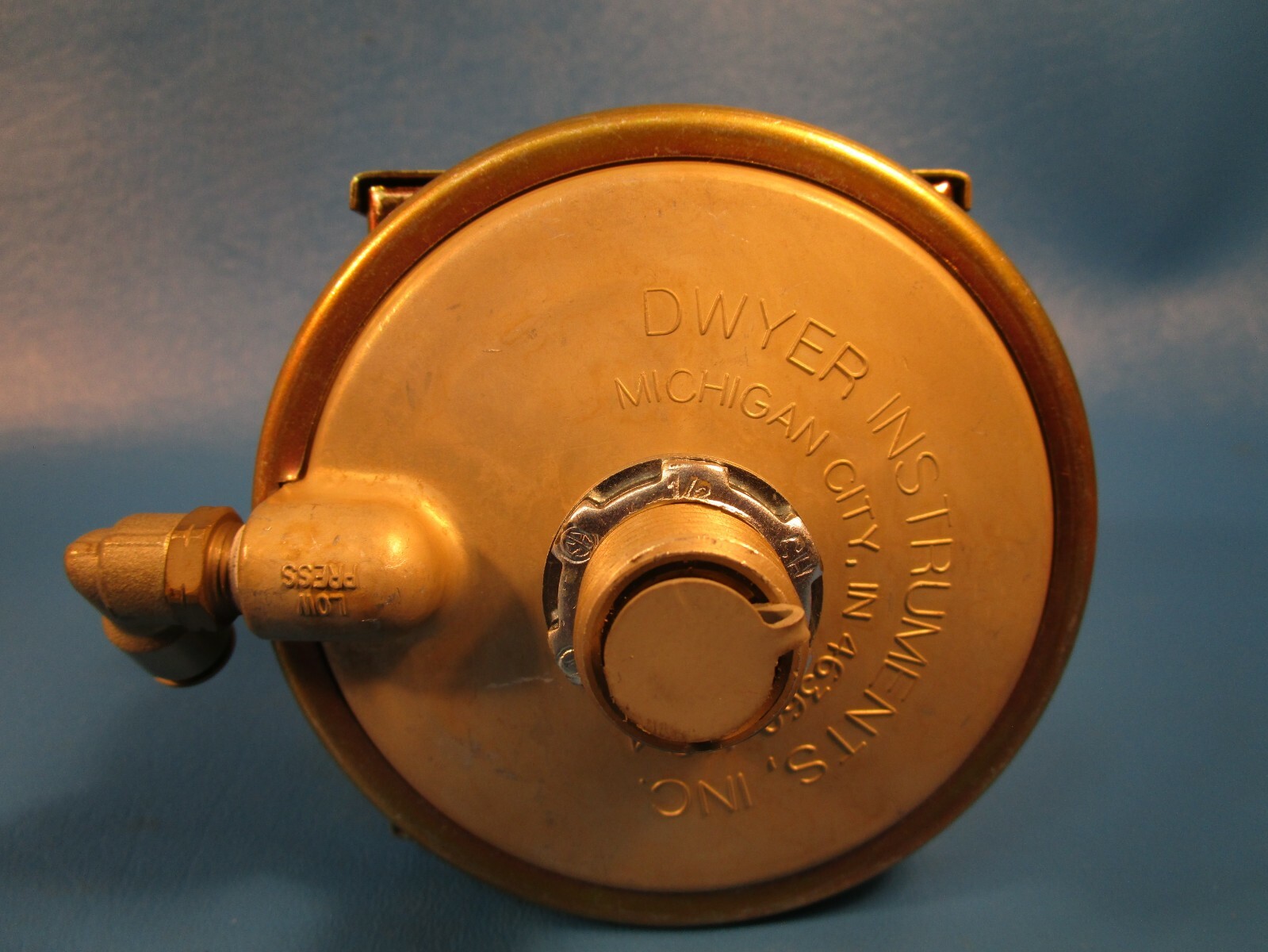 Dwyer, 1820-20 Compact Low Differential Pressure Switch