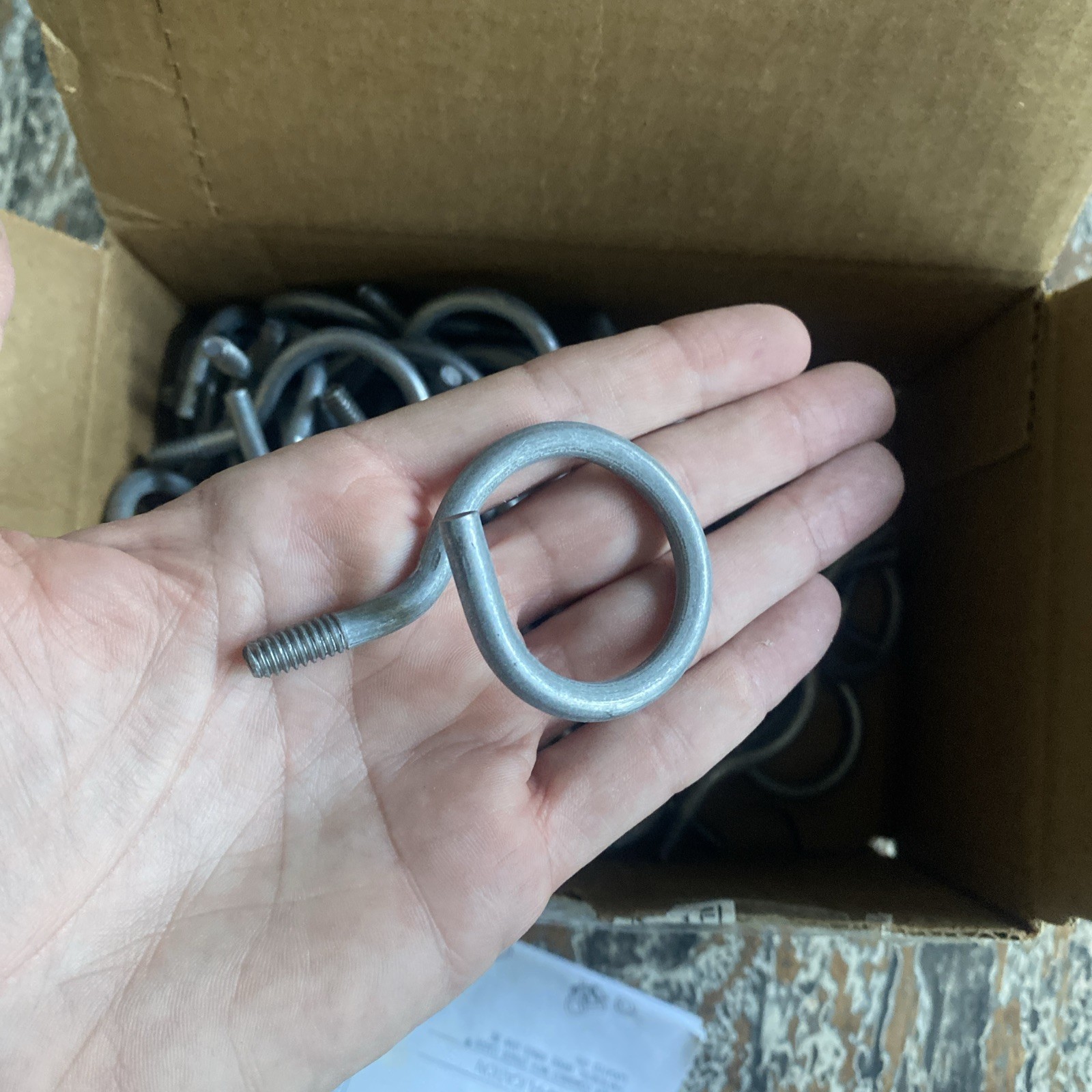 Caddy Erico 4BRT20 85 Pcs Bridle Ring Threaded 1-1/4″ DIA 1/4-20 Center Fastener