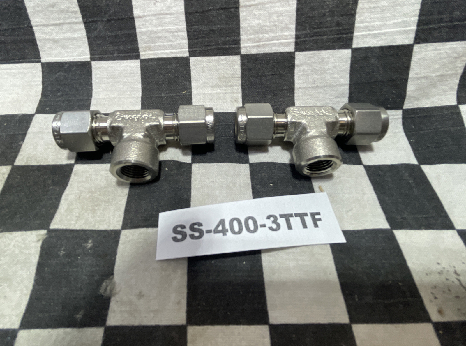 SWAGELOK SS-400-3TFT & SS-400-3TTF Female Run Tee 1/4″X1/8″FNPT, LOT OF 5#121W18