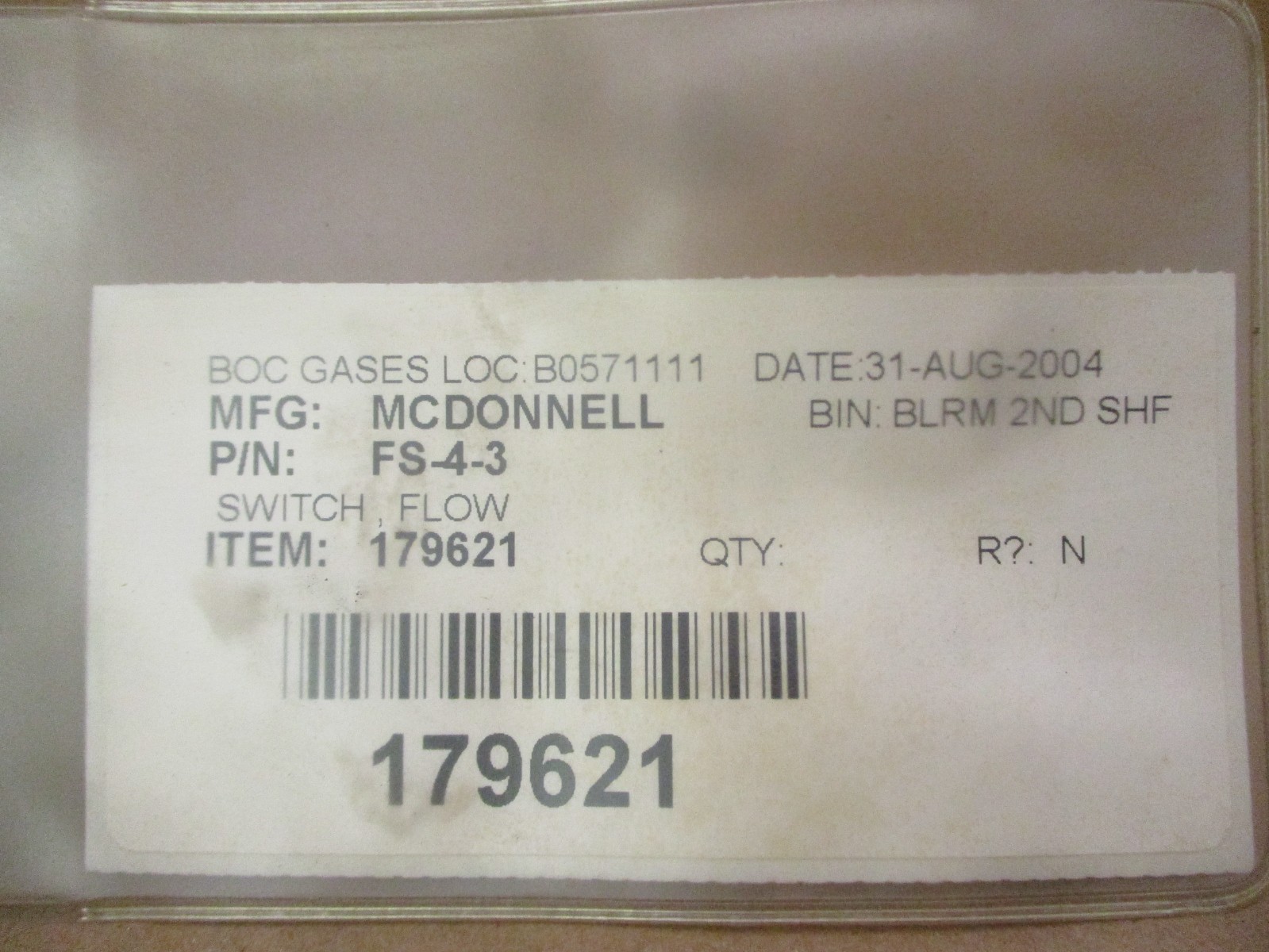 New Open Box ITT McDonnell & Miller FS4-3 Flow Switch 1NPT 114400 52705PRX
