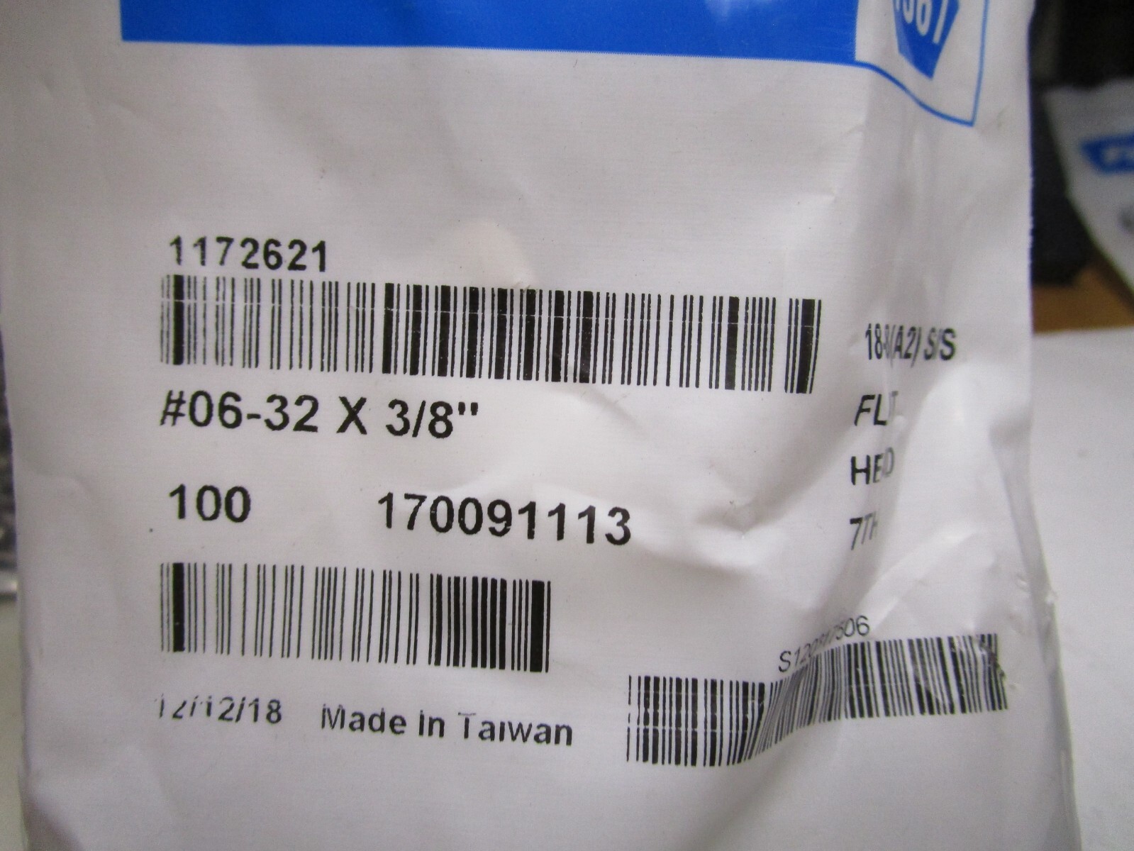 #6-32 x 3/8″ Phillips Flat Head Grade 18-8 Stainless Steel Machine Screw QTY 100