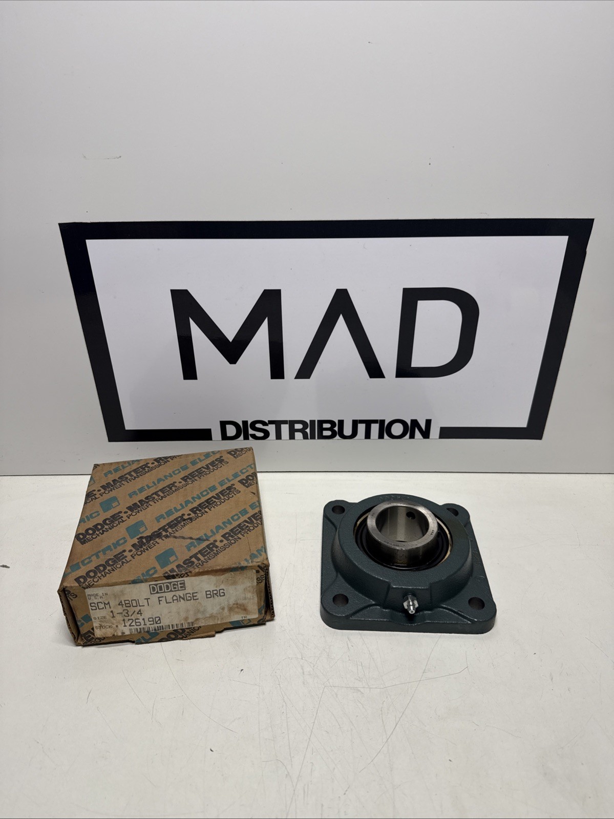 Dodge 126190 SCM 4 Bolt Flange Mount Ball Bearing Unit, 1-3/4″ Bore, Cast Iron