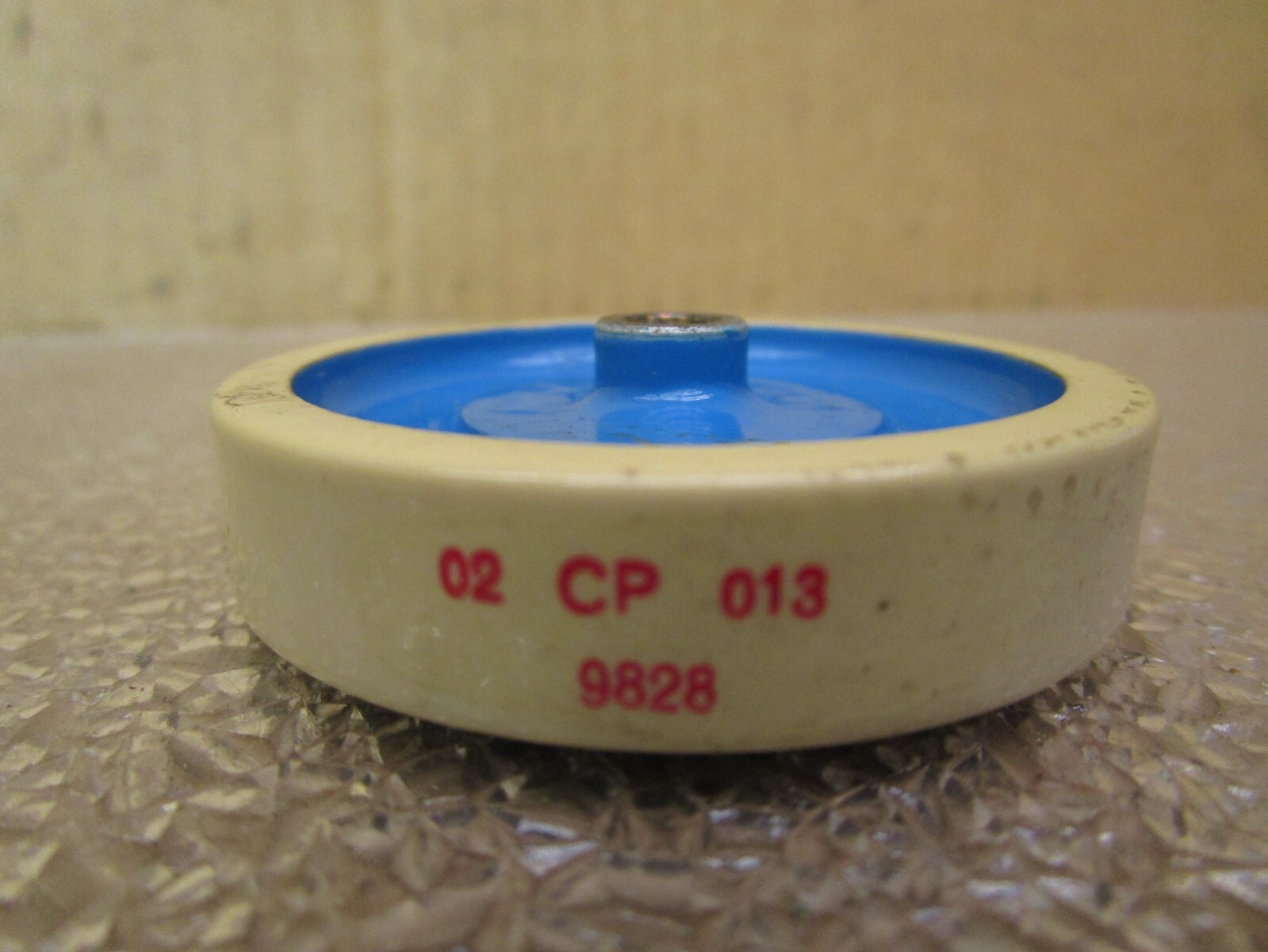 New Open Box Mixed Lot of 5 Pieces Ceramic Doorknob Capacitors 02-CP-5 51799HM