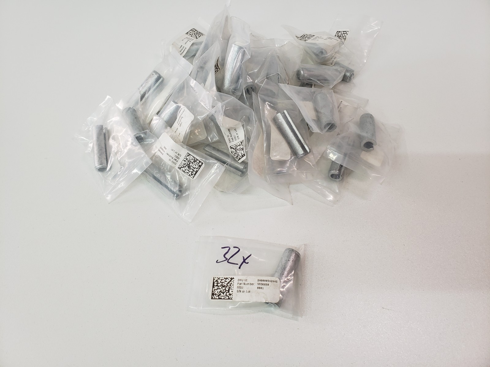 LOT of 32 – UNUSED – TKE ThyssenKrupp 9936658 Pin