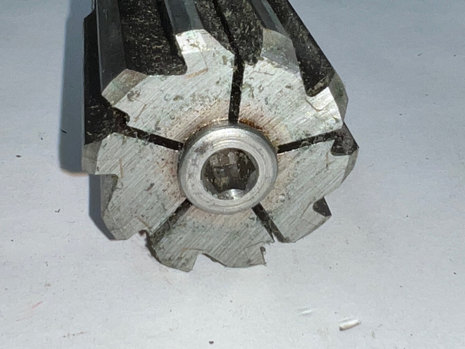 CLEVELAND STRAIGHT REAMER 112763 MT4 10 FLUTE 1-5/8″ CUT DIA. 2-1/4″ LOC 13″ OAL