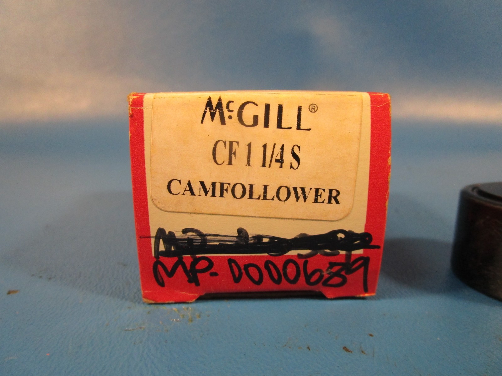 McGill CF 1 1/4 S, Cam Follower, Cylindrical Steel, 1 1/4 in, 32mm, Lubri-Disc