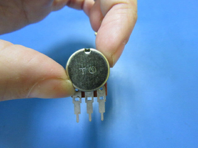 GENERIC B10K 3 pin Qty of 15 per Lot potentiometer 3 pin