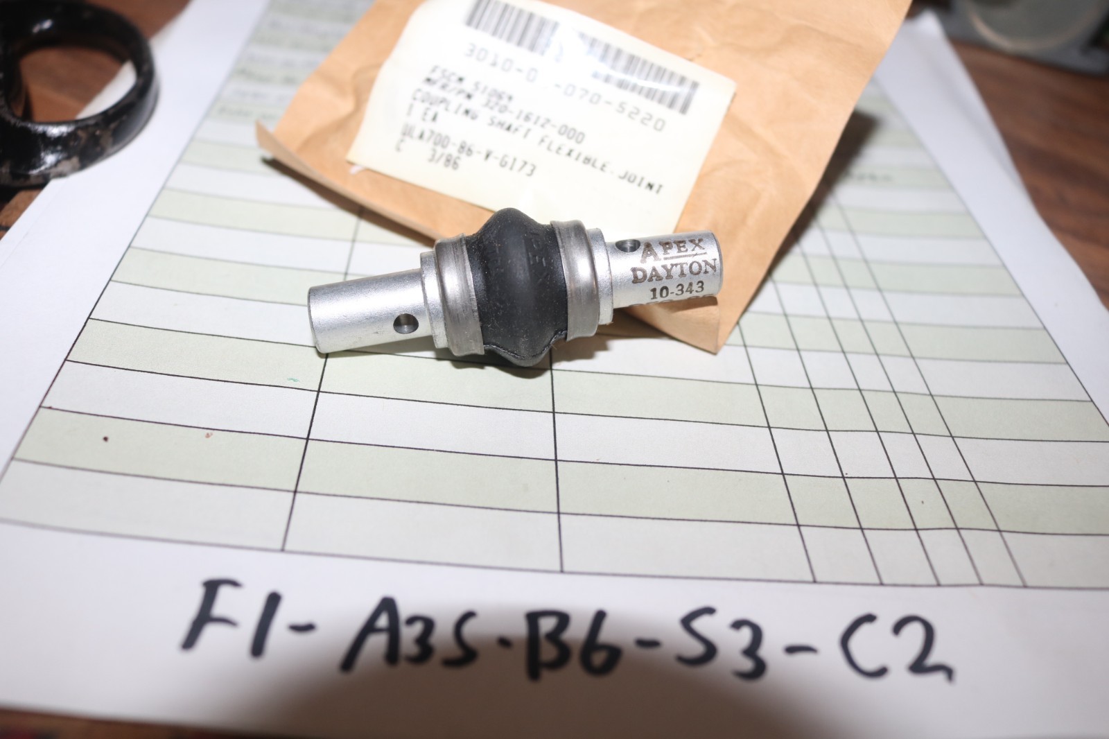 NOS Robbins & Meyers Moyno universal joint PN 320-1612-000 3010-01-070-5220