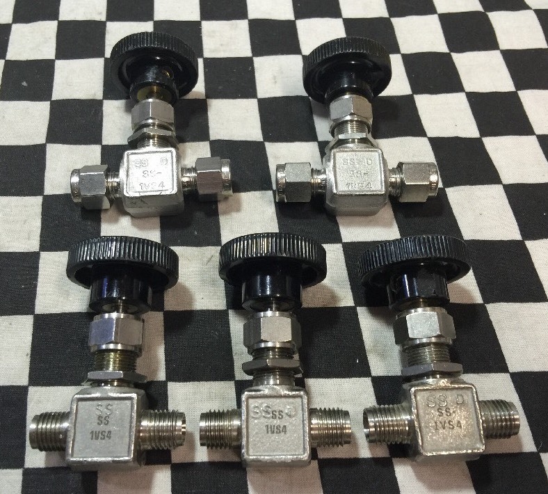 Lot Of 10, Swagelok & Superior Integral Valve SS-1VS4 & SS-14DKM4-S4, #ZF21