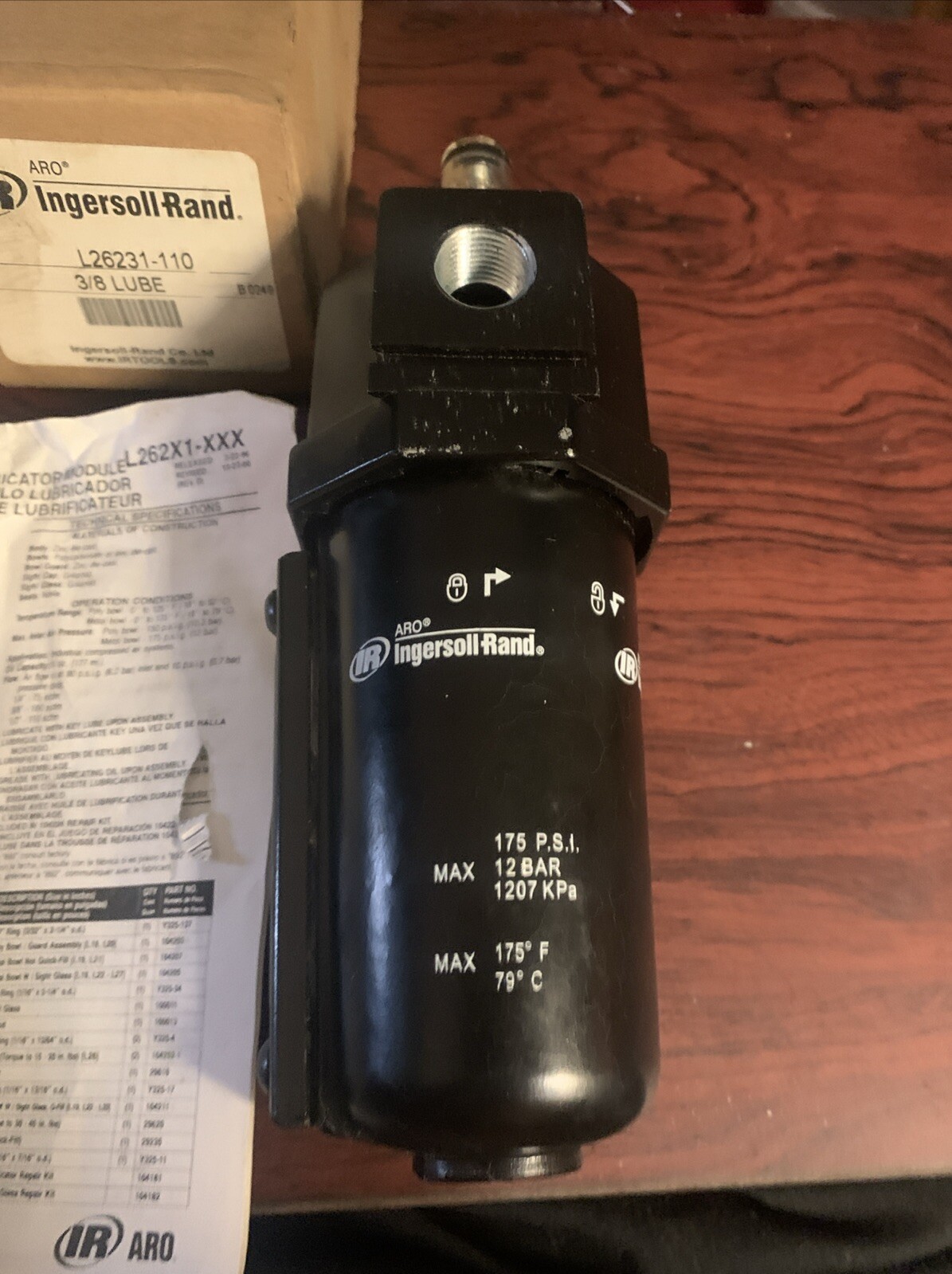 INGERSOLL RAND ARO L26231-110 PNEUMATIC LUBRICATOR 3/8 INCH NEW