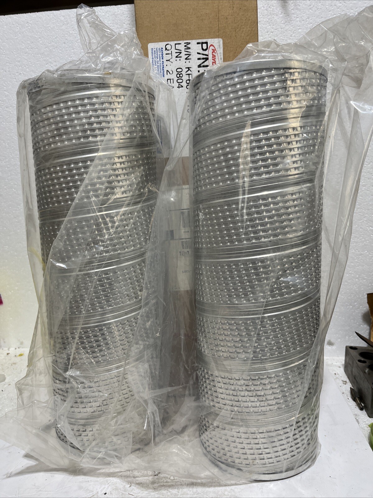 (LOT OF 2) KAYDON A910113 KF6018-10 FILTER ELEMENT 2-5/8″ ID X 6″ OD X 18″LG