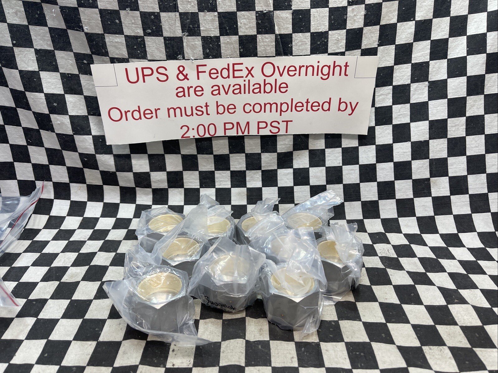 SWAGELOK SS-16-VCR-CP, SS16VCRCP, NUT 1″ VCR, LOT OF 10, SHIPSAMEDAY