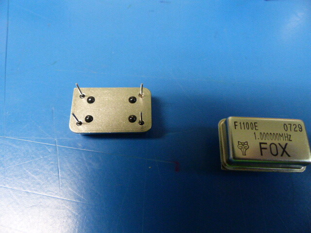Fox F1100E-010 Qty of 26 per Lot OSCILLATORS