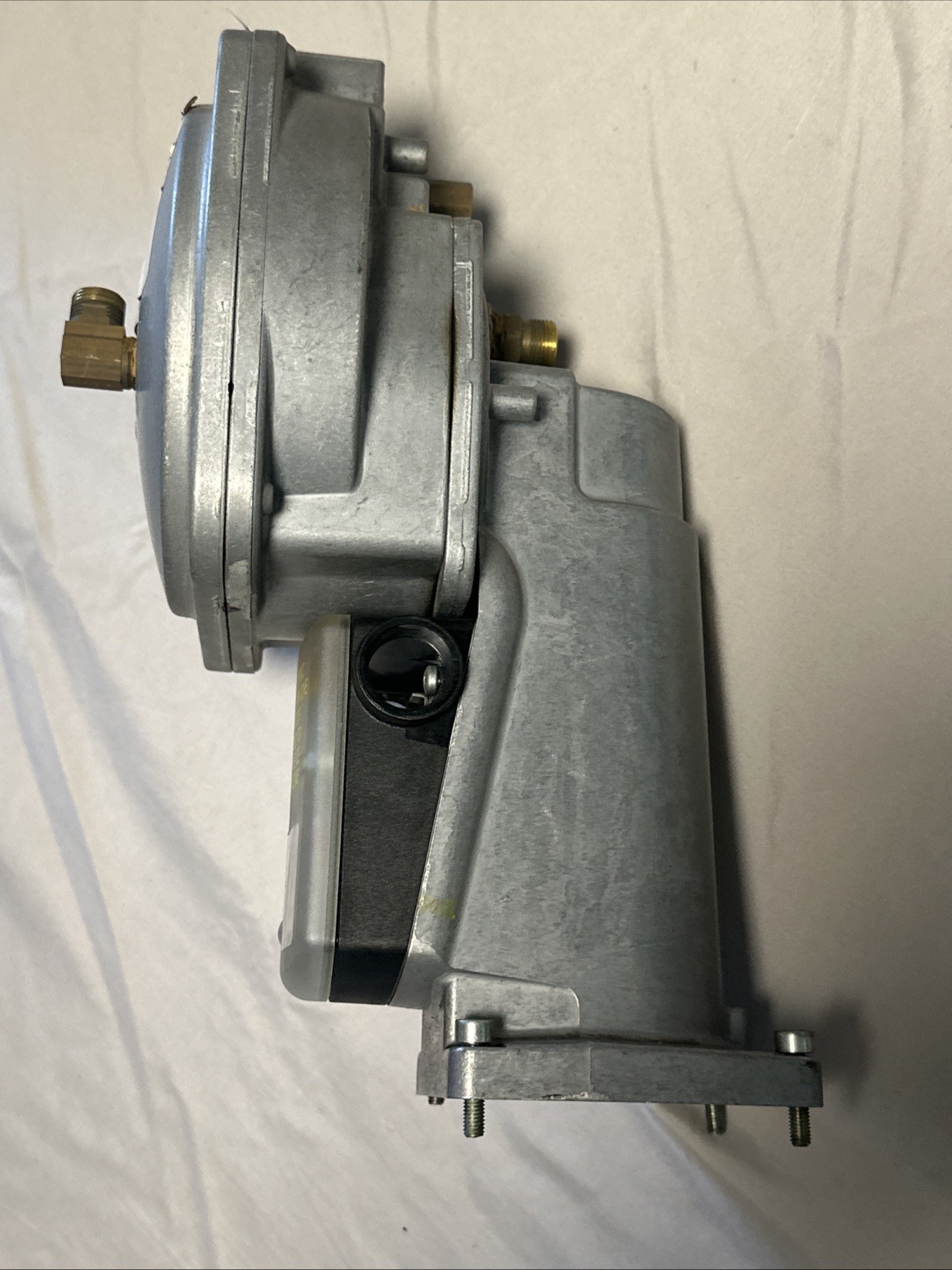 Siemens SKP75.013U1 120V Gas Valve Actuator