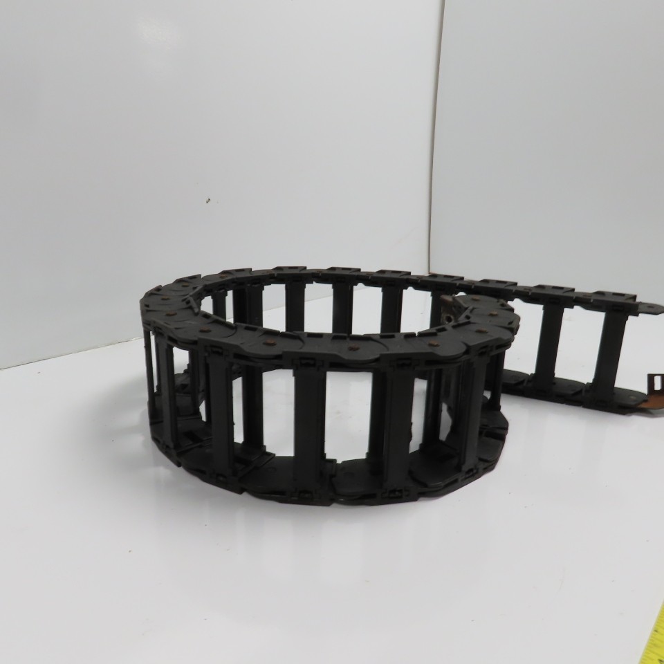 Murrplastik MP 107 54″ OAL Energy Chain Cable Carrier 170mm x 38mm ID Open