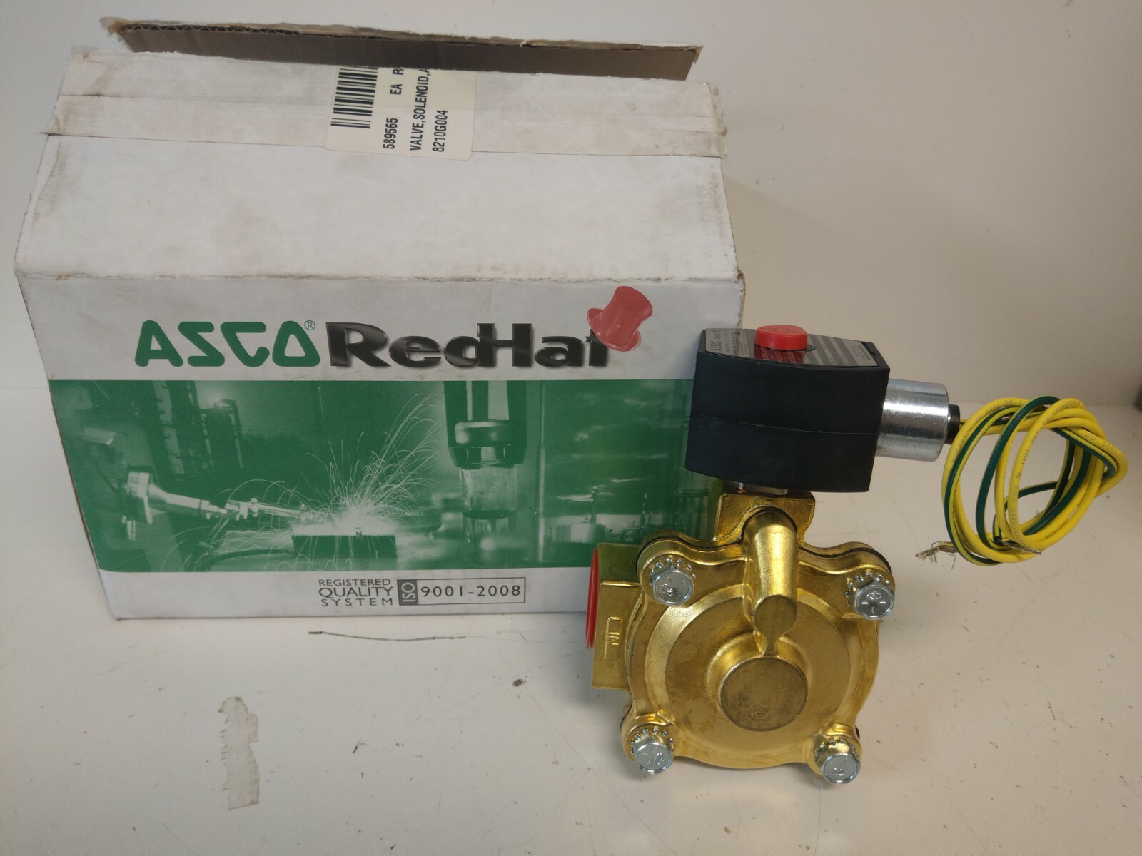 NEW IN BOX! ASCO SOLENOID VALVE EFHC8210G004