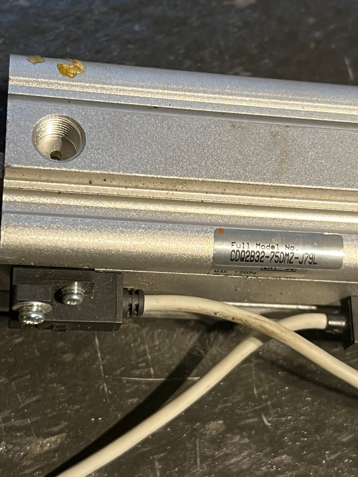 smc cdq2b32-75dmz-j79l nos no packaging shelfware