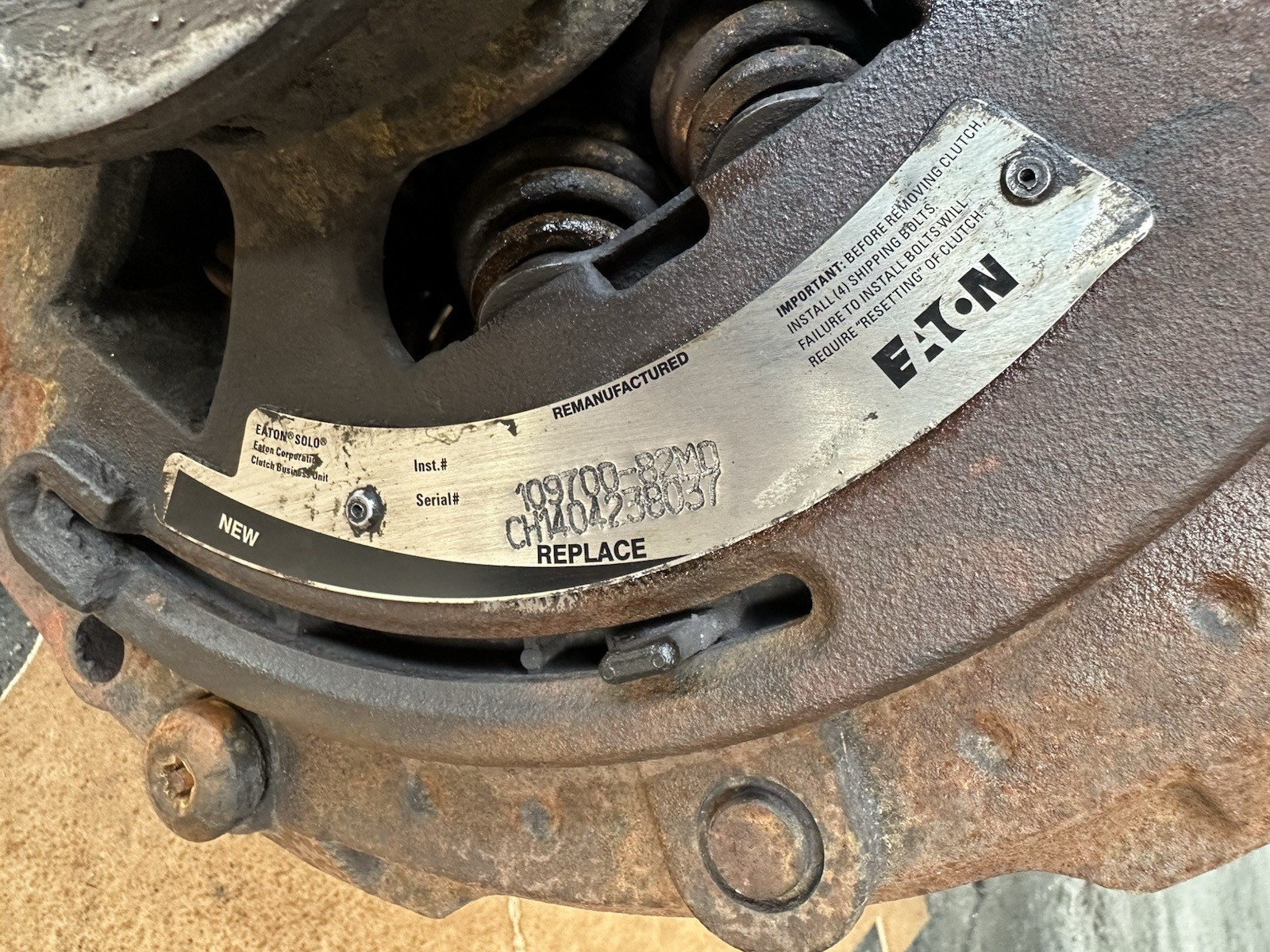 2003 Detroit Diesel Series 60 12.7L Engine EATON FULLER SOLO CLUTCH ASSEMBLY OEM
