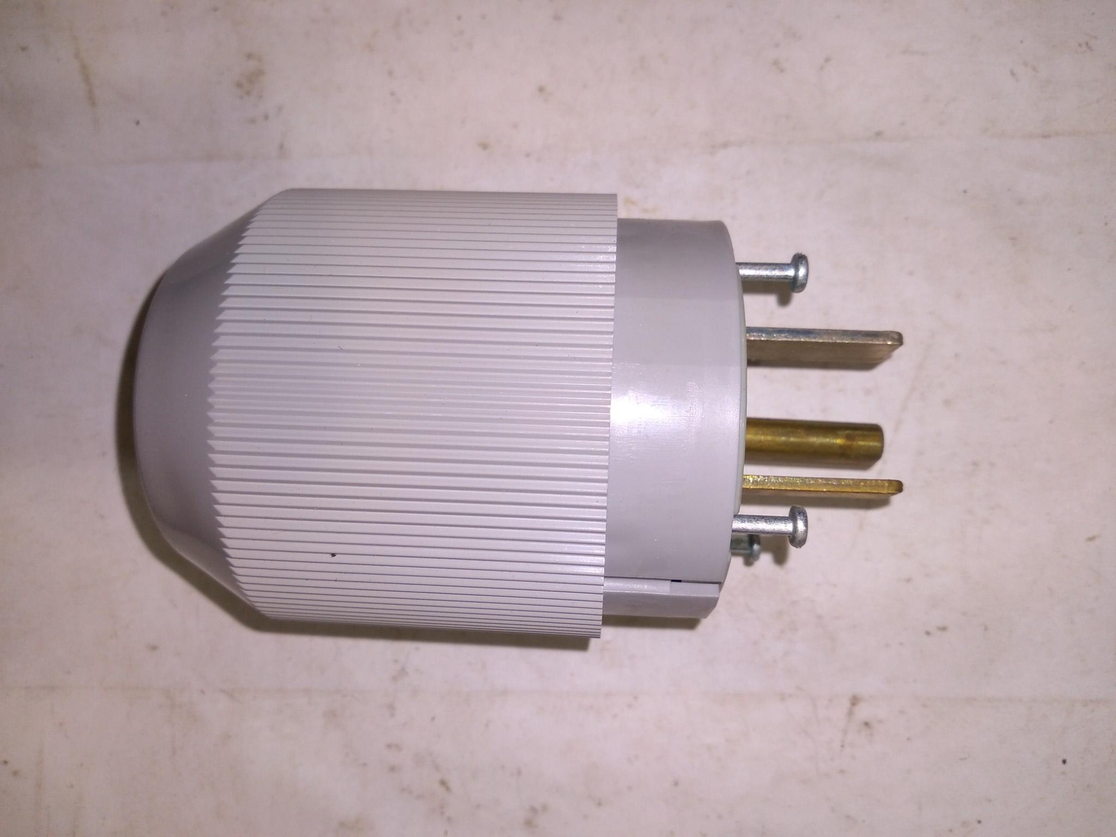 COOPER ARROW HART 5712N AUTOGRIP PLUG 50A 125V 2P 3W GRD