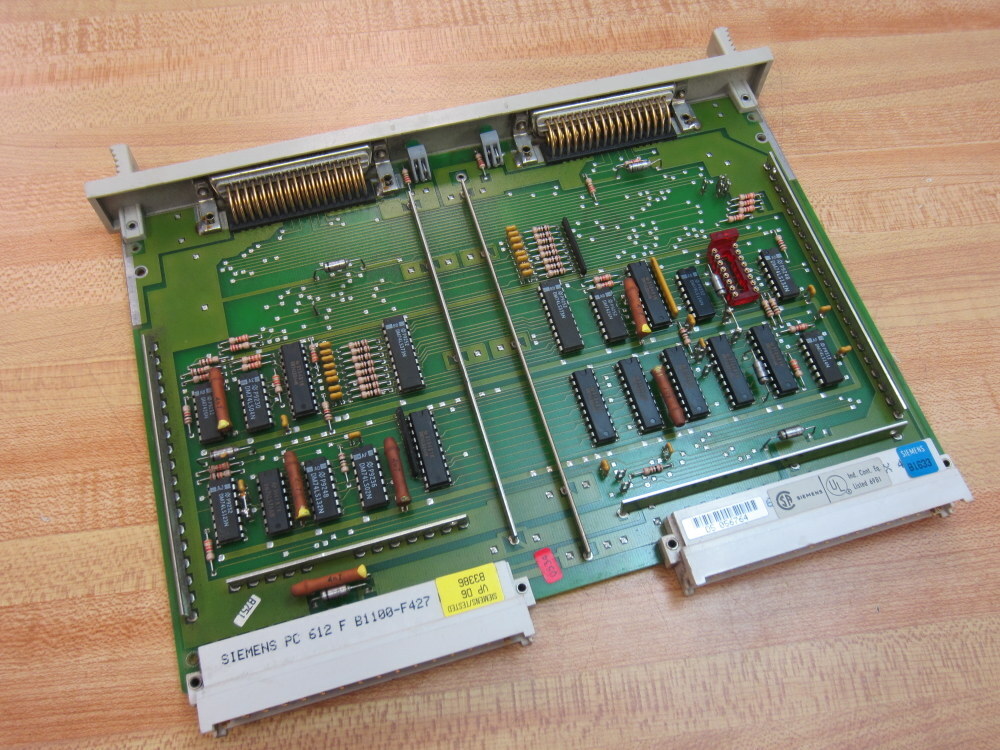 Siemens/Gould 6ES5300-5CA11 Interface Module 6ES53005CA11