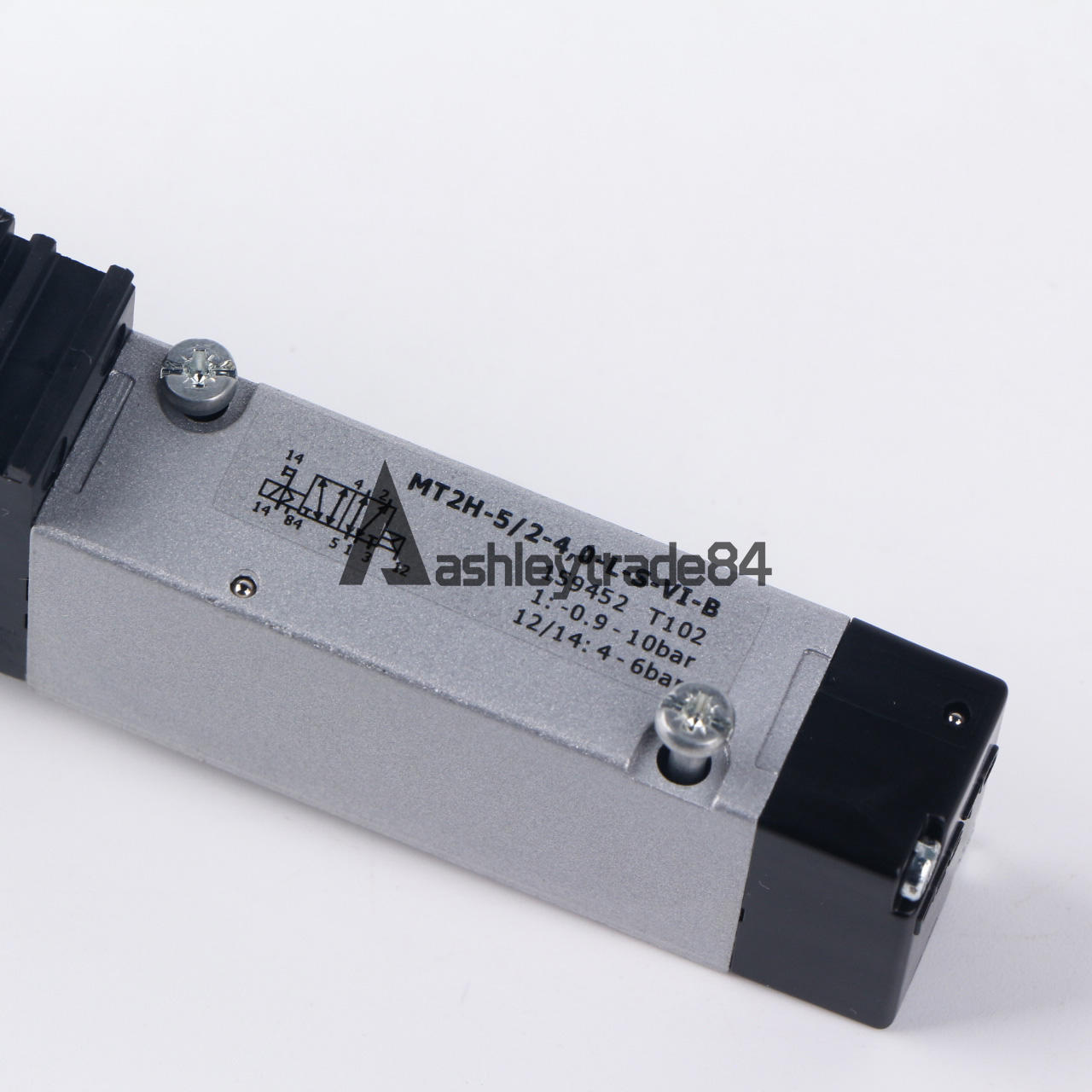 1PCS New FESTO MT2H-5 / 2-4,0-L-S-VI-B 159452 solenoid valve Serie D802