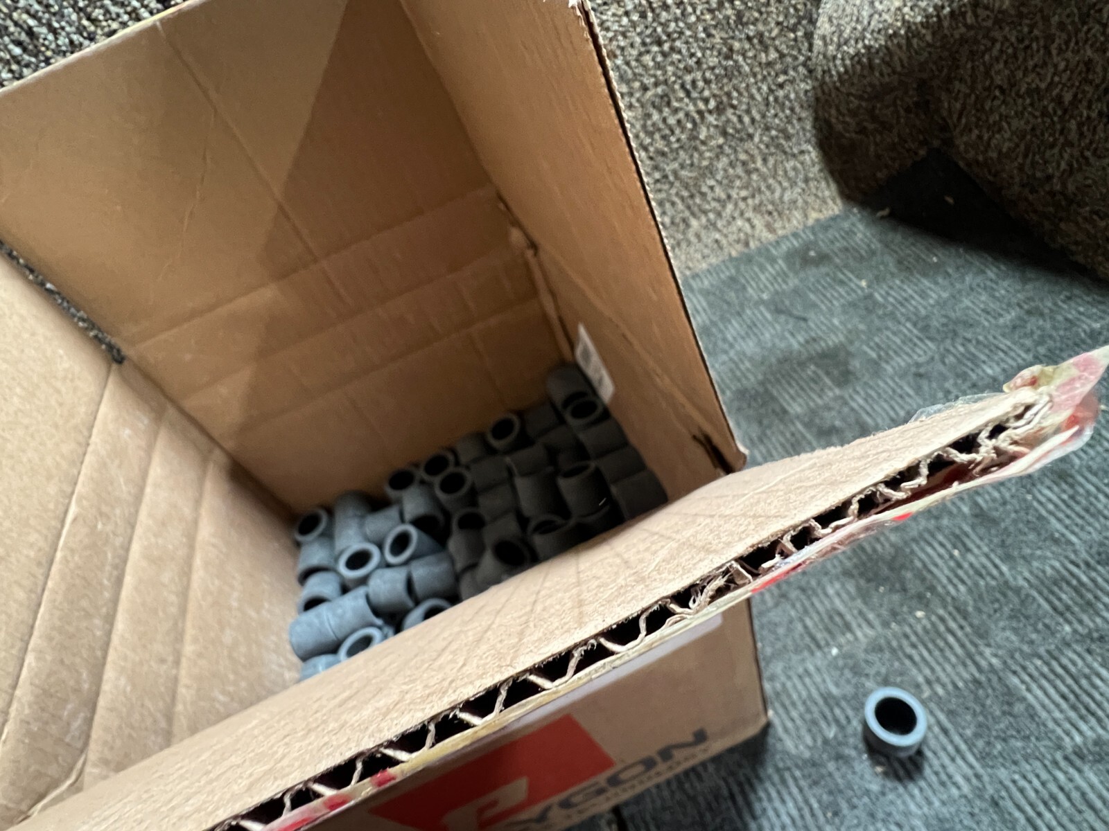(Box of 500) Polygon Composites Technology BM4242 Mild Steel Forged Bush Felt
