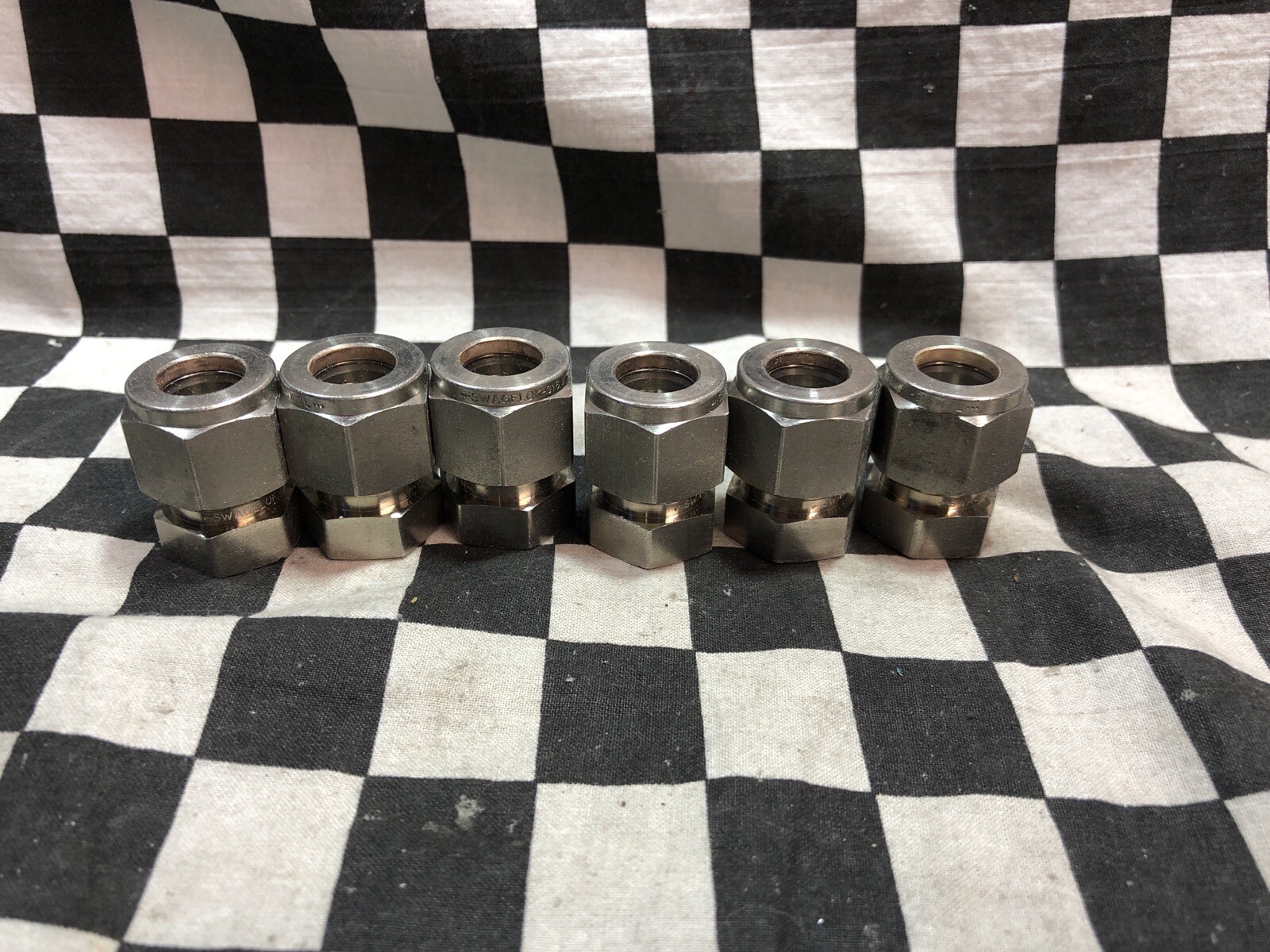 SWAGELOK CAP 1/2″, SS-810-C, SS810C, LOT OF 6, #1605BN