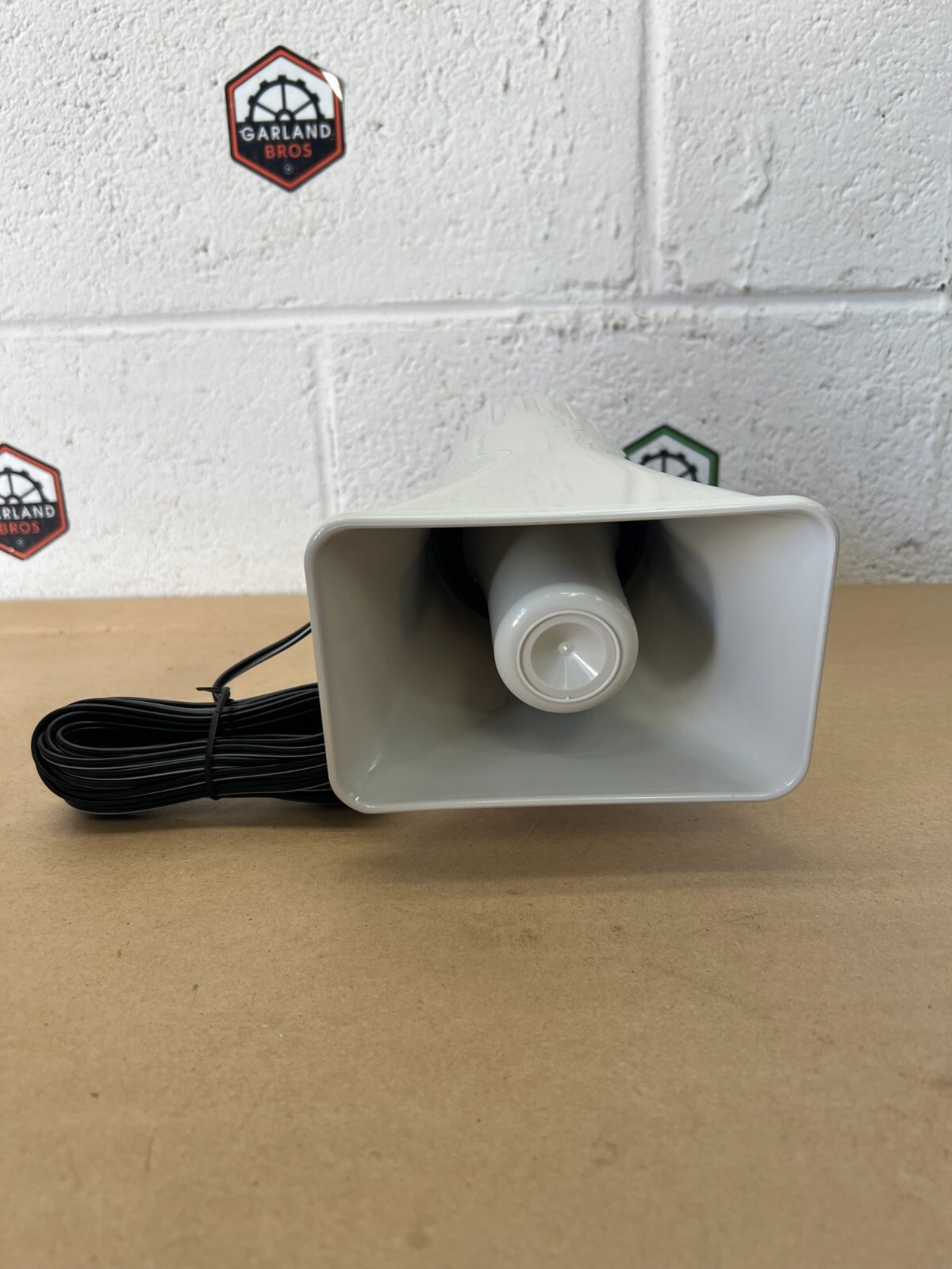 Ritron 05500040 30W Speaker Horn, w/ RCA Phono Plug