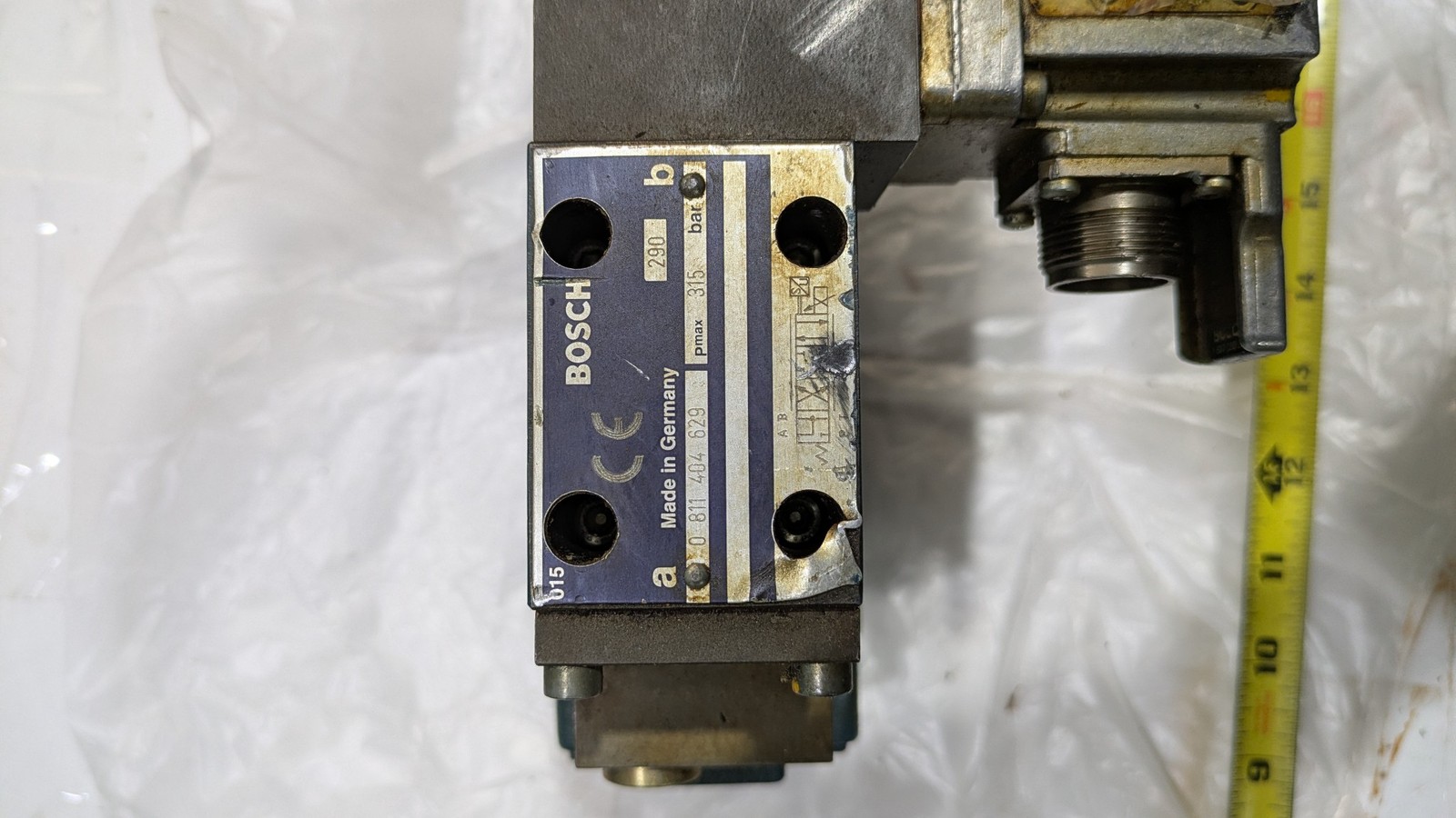 BOSCH 811 004 .105 0 811 404 629 ENQ15 31 3500 psi hydraulic valve