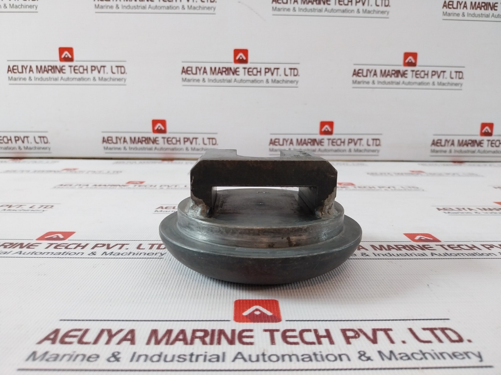 NA A266-GR2 Manhole Yoke & Bolt Set NA1839, NA1840