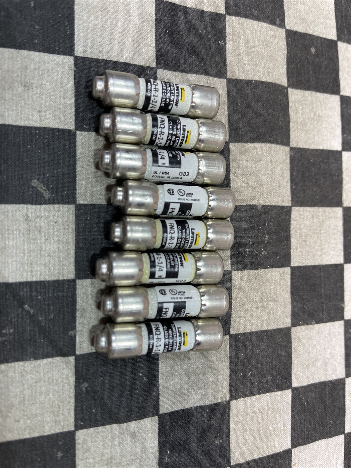 LIMITRON FNQ-R-1-1/4, FNQ-R-1-1/4A, FNQR11/4, LOT OF 8, SHIPSAMEDAY#W1S