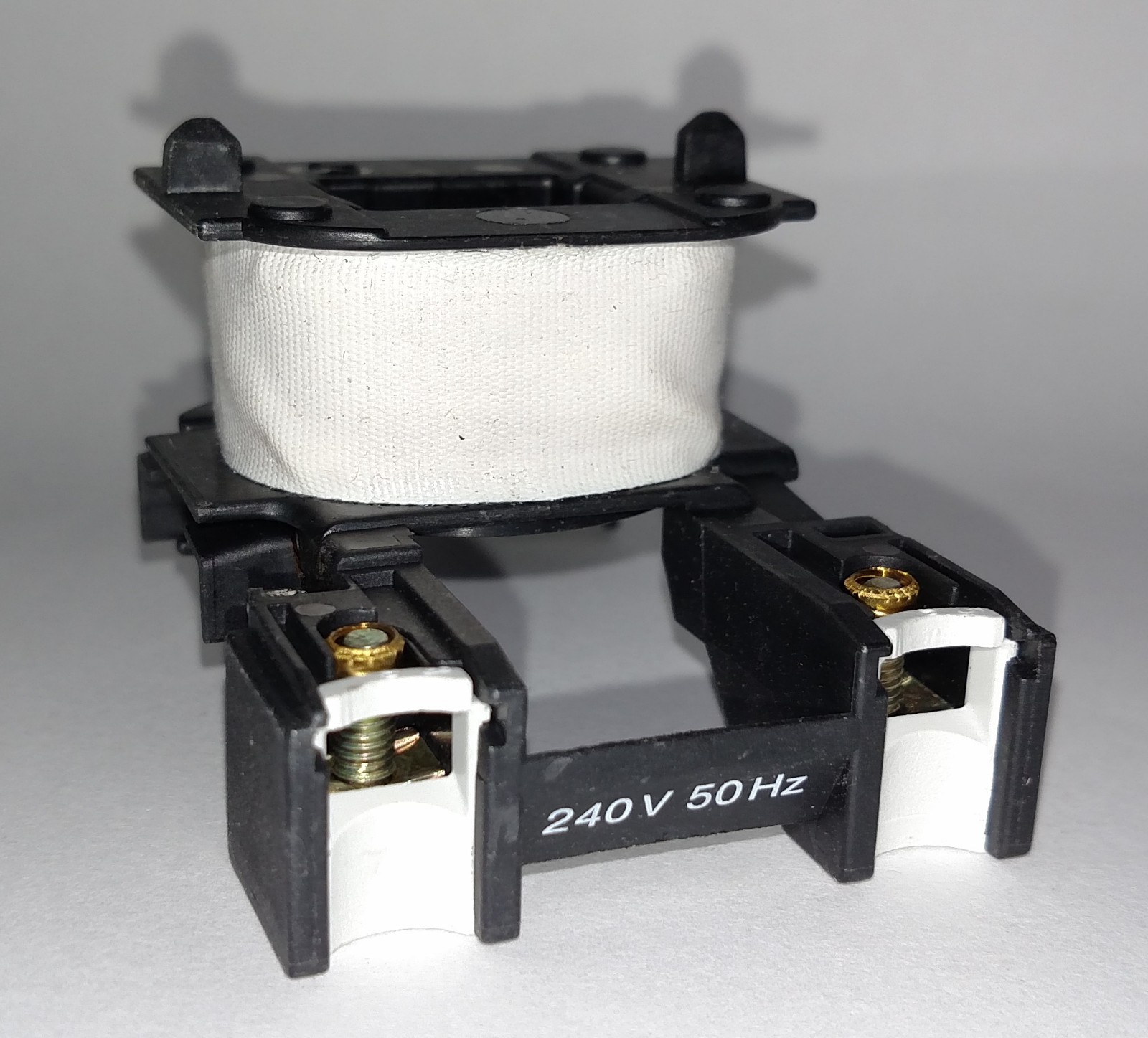 J-DIL00M(240V, 50HZ), EATON, COIL