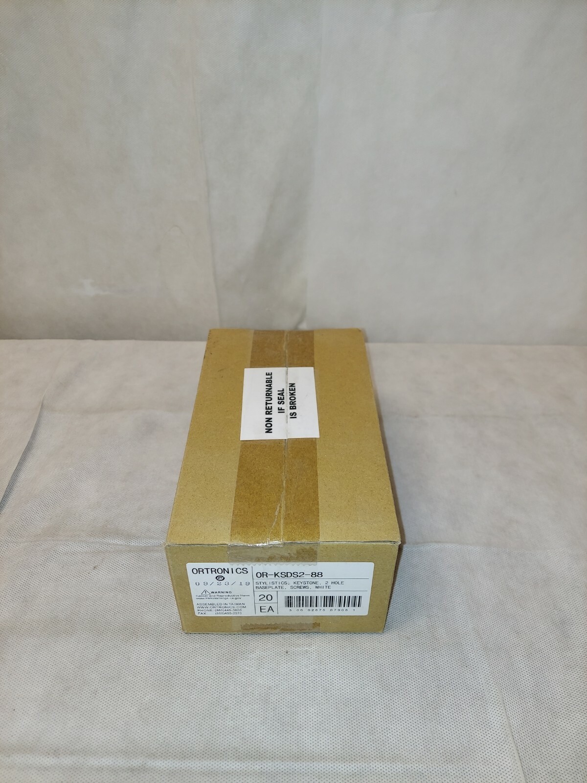 Ortronics OR-KSDS2-88 Stylistics, Keystone, 2 Hole, Base Plate White BOX of 20