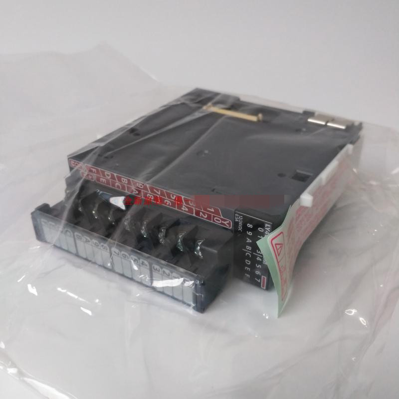 1PC Mitsubishi PLC LY40NT5P-CM