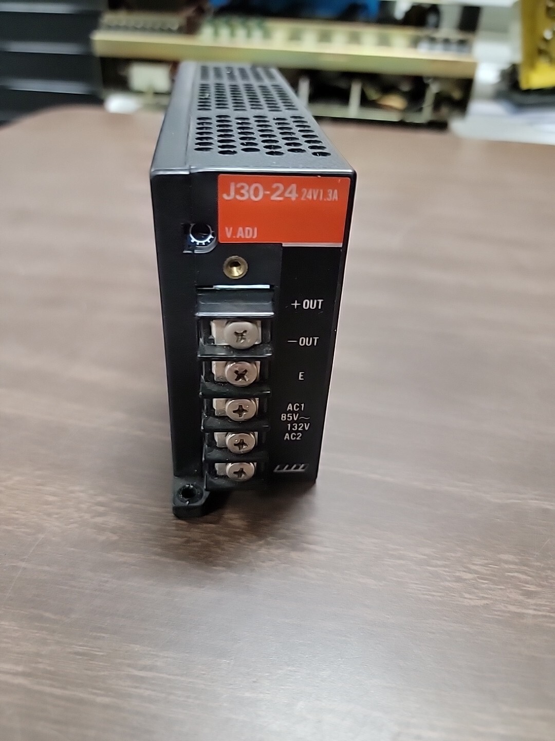 ELCO POWER SUPPLY UNIT J30-24 24V1.3A