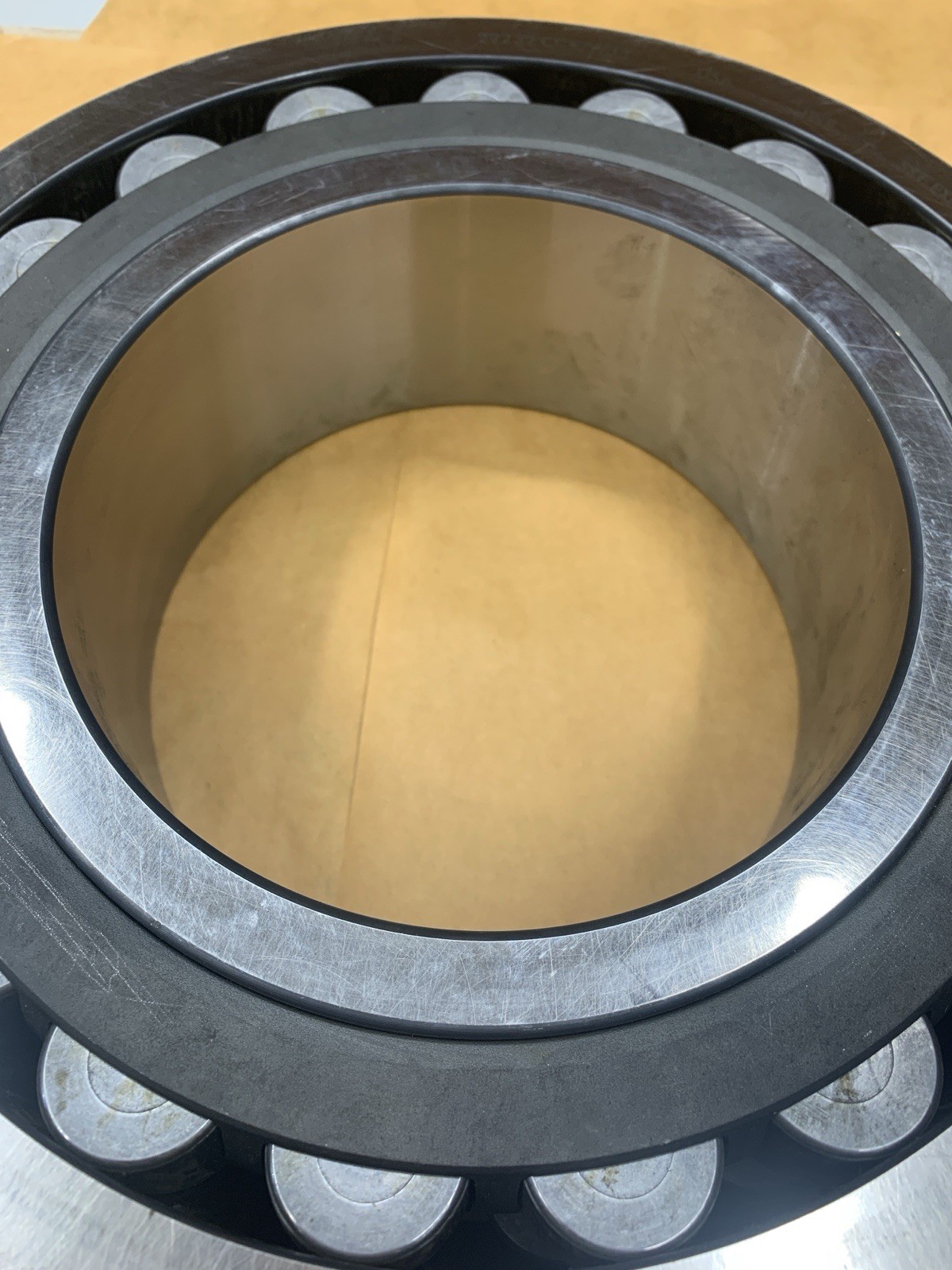 22232CCK/W33 SKF EXPLORER SPHERICAL ROLLER BEARING *NEW***