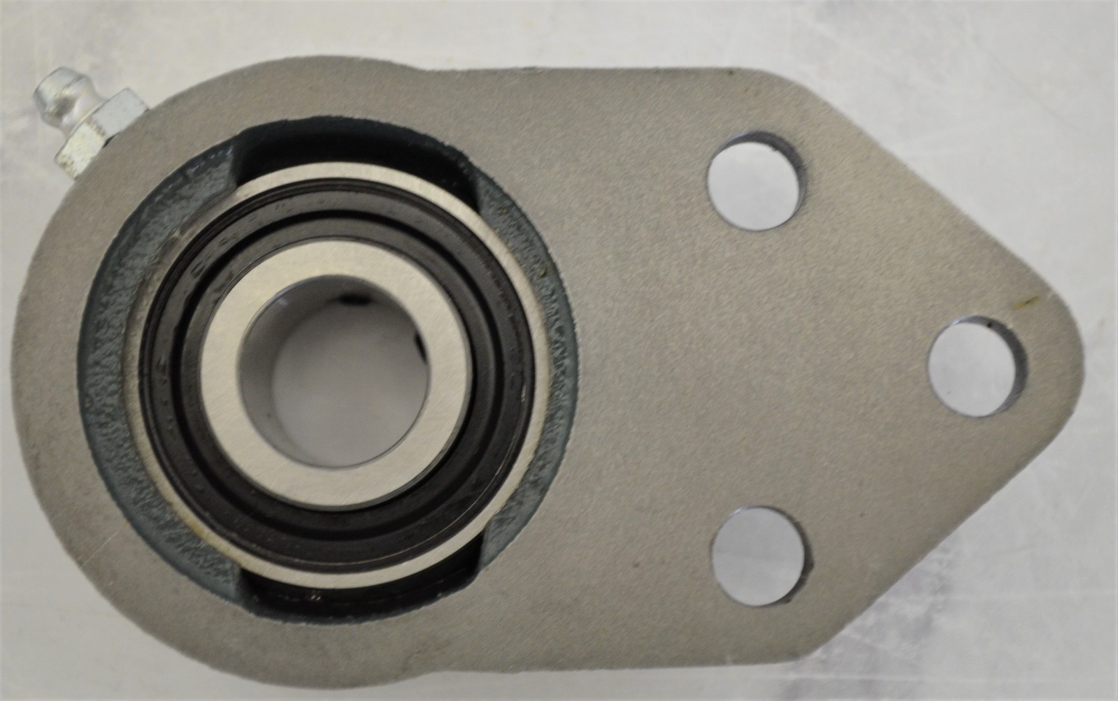 New Dodge 124437 SCFB 3B FLG 3/4″ 3 Bolt, Flange Mount Bearings
