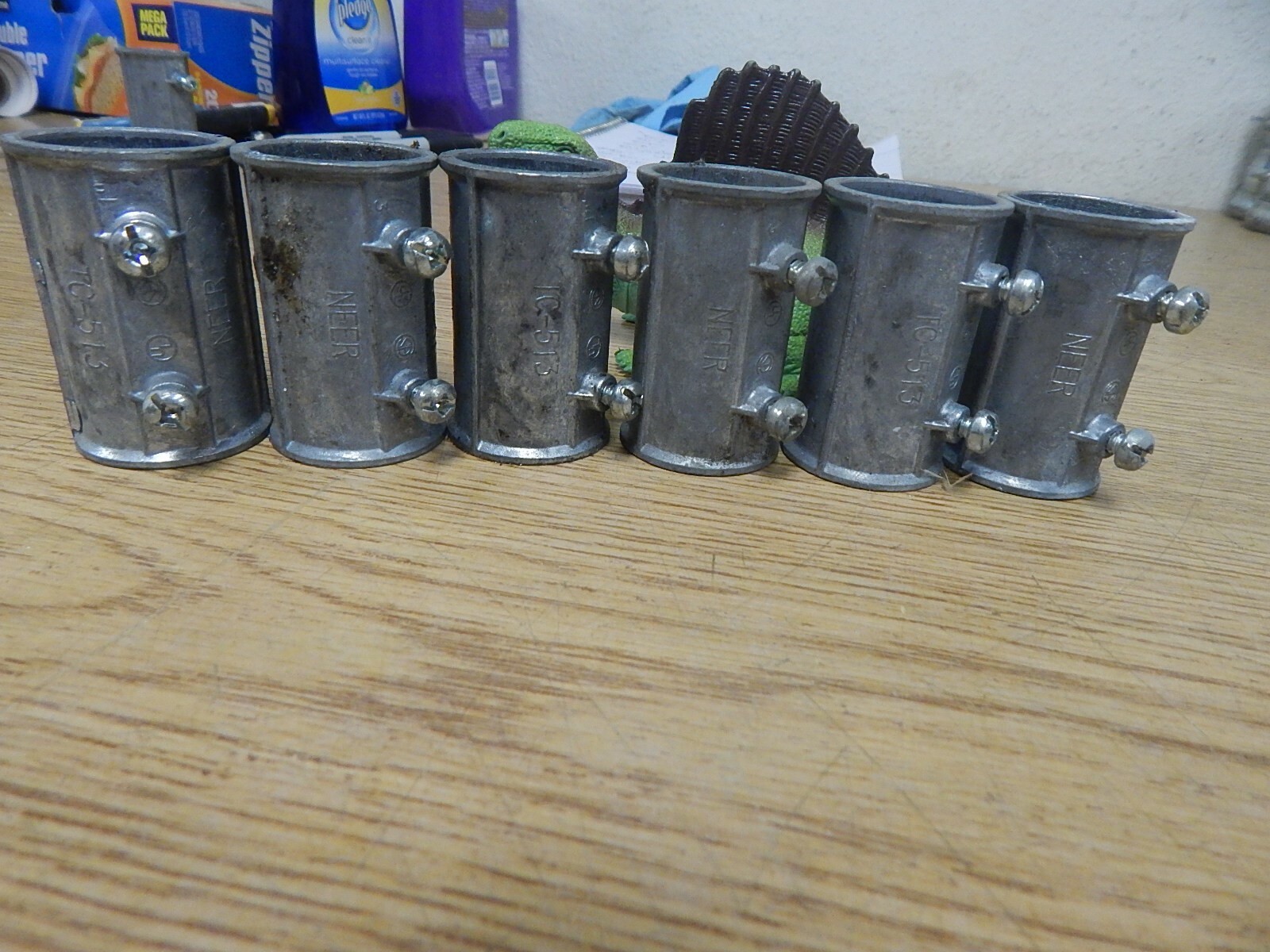 Neer TC-513 Set Screw Couplings, Lot of 7 *FREE SHIPPING*