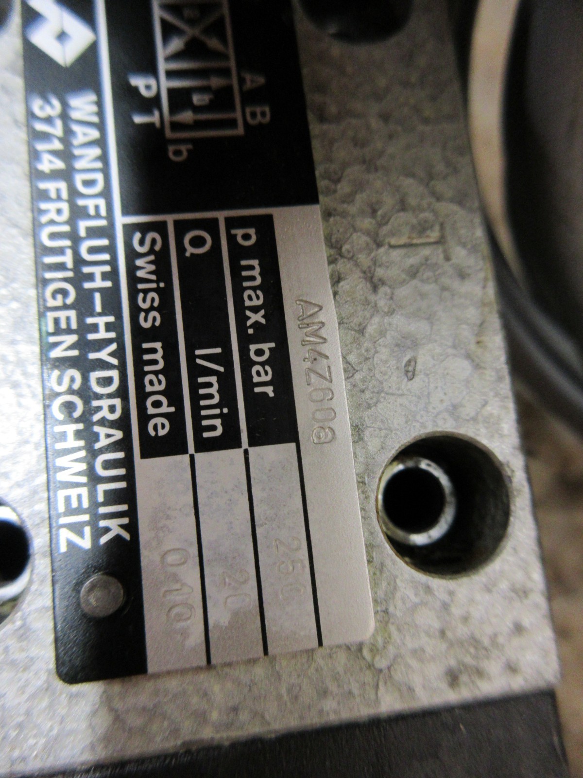 WANDFLUH-HYDRAULIK SOLENOID VALVE AM4Z60A LOT OF 3 PIECES