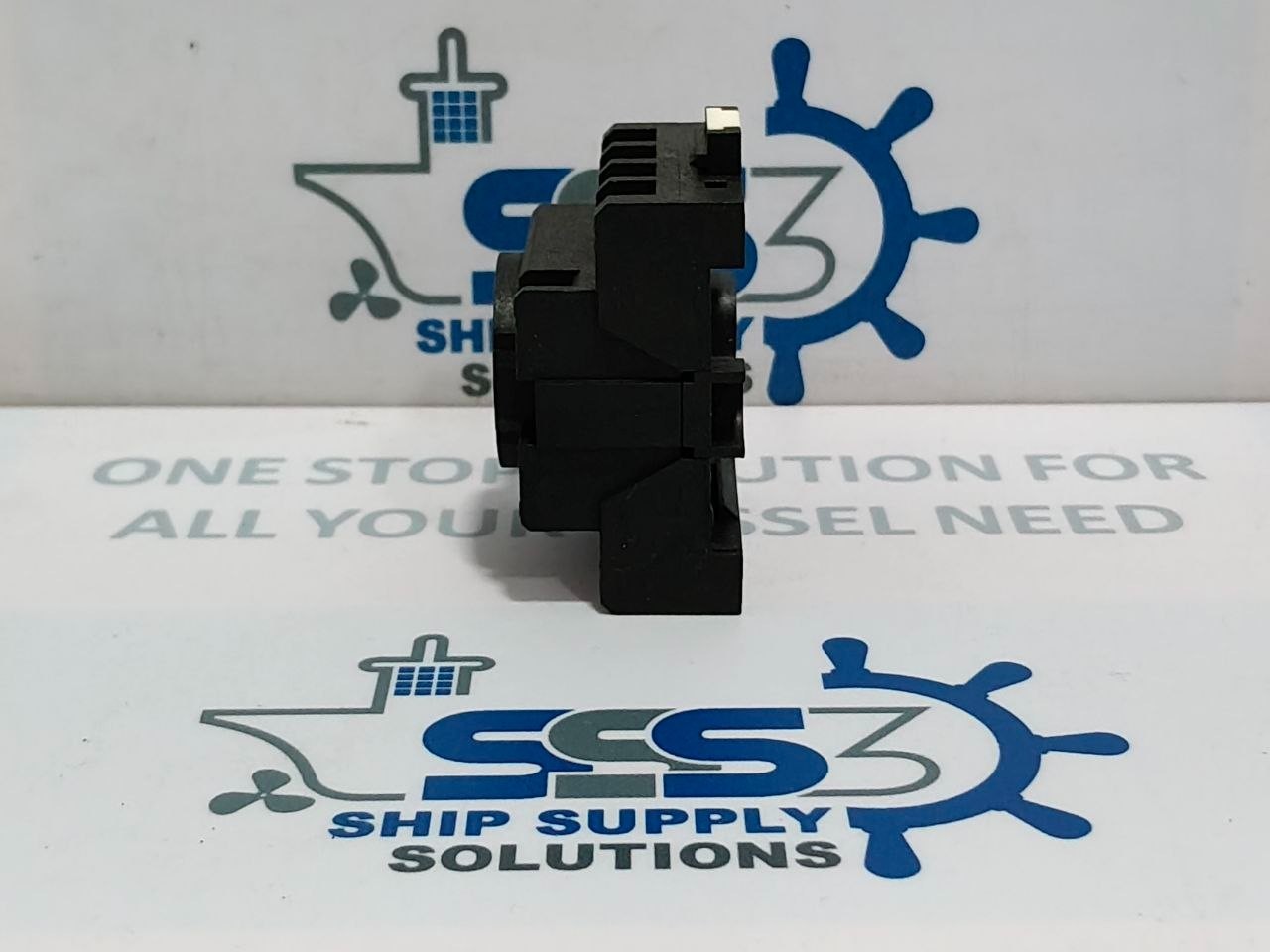 RS 403-241 11 Pin Relay Socket Base (Unused New)