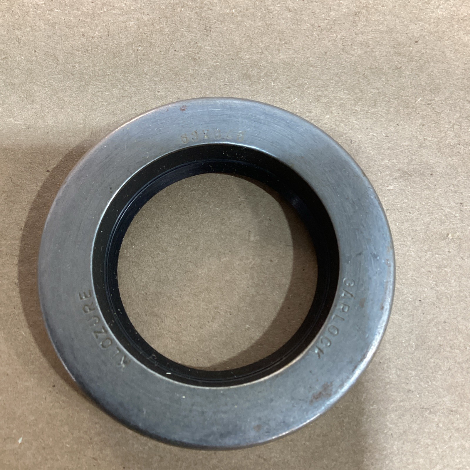 Garlock Klozure Oil Seal 63×0646 21158-0646 1 -1/2″ x 2.375″ x 3/8″ (LOT OF 3)