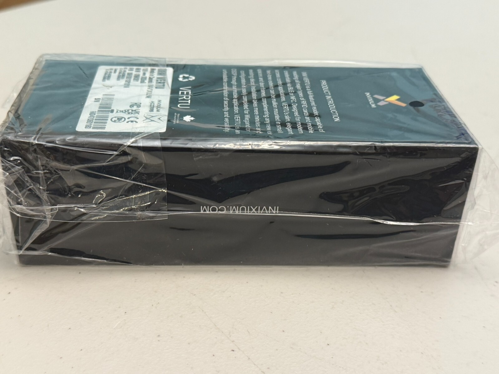 INVIXIUM IXM Vertu Touchless Access Control – Open Box