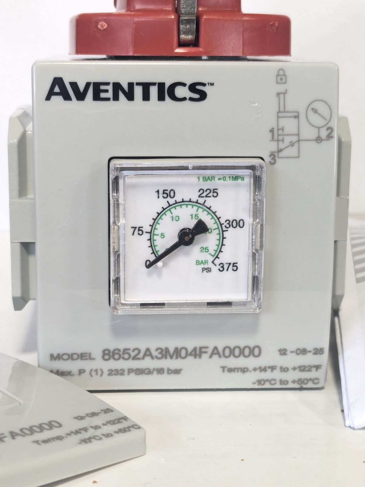 NUMATICS Aventics Shut Off Valve 1/2 in NPT, 1/2 in NPT 8652A3M04FA 232 psig New