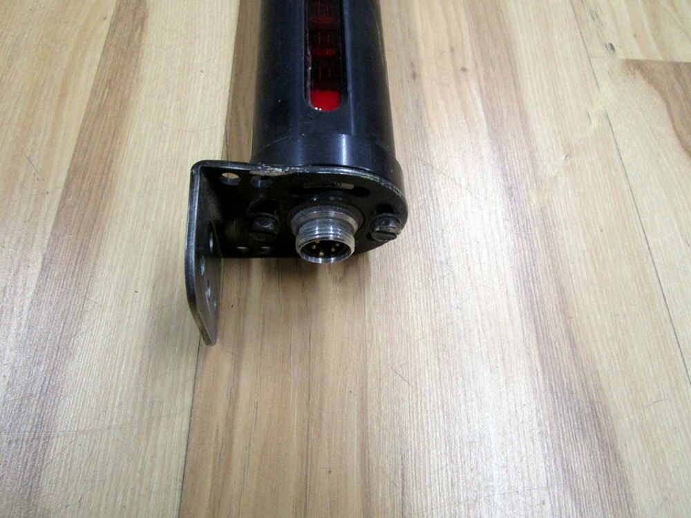 Banner MGE2416A Light Curtain