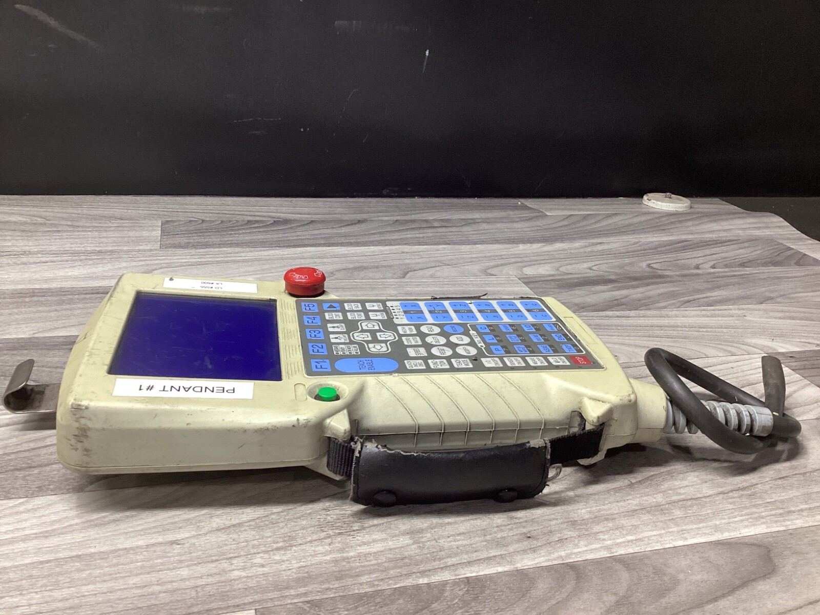 TEACH PENDANT E6476 DATE 1998 33.0 DAIHEN CORPORATION #137D90PR5 #137D90PR5
