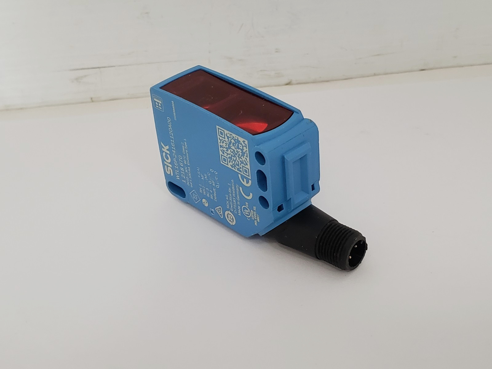 SICK WTL16P-24161120A00 PHOTOELECTRIC SENSOR NPN/PNP 10-30 VDC 4PIN NNB