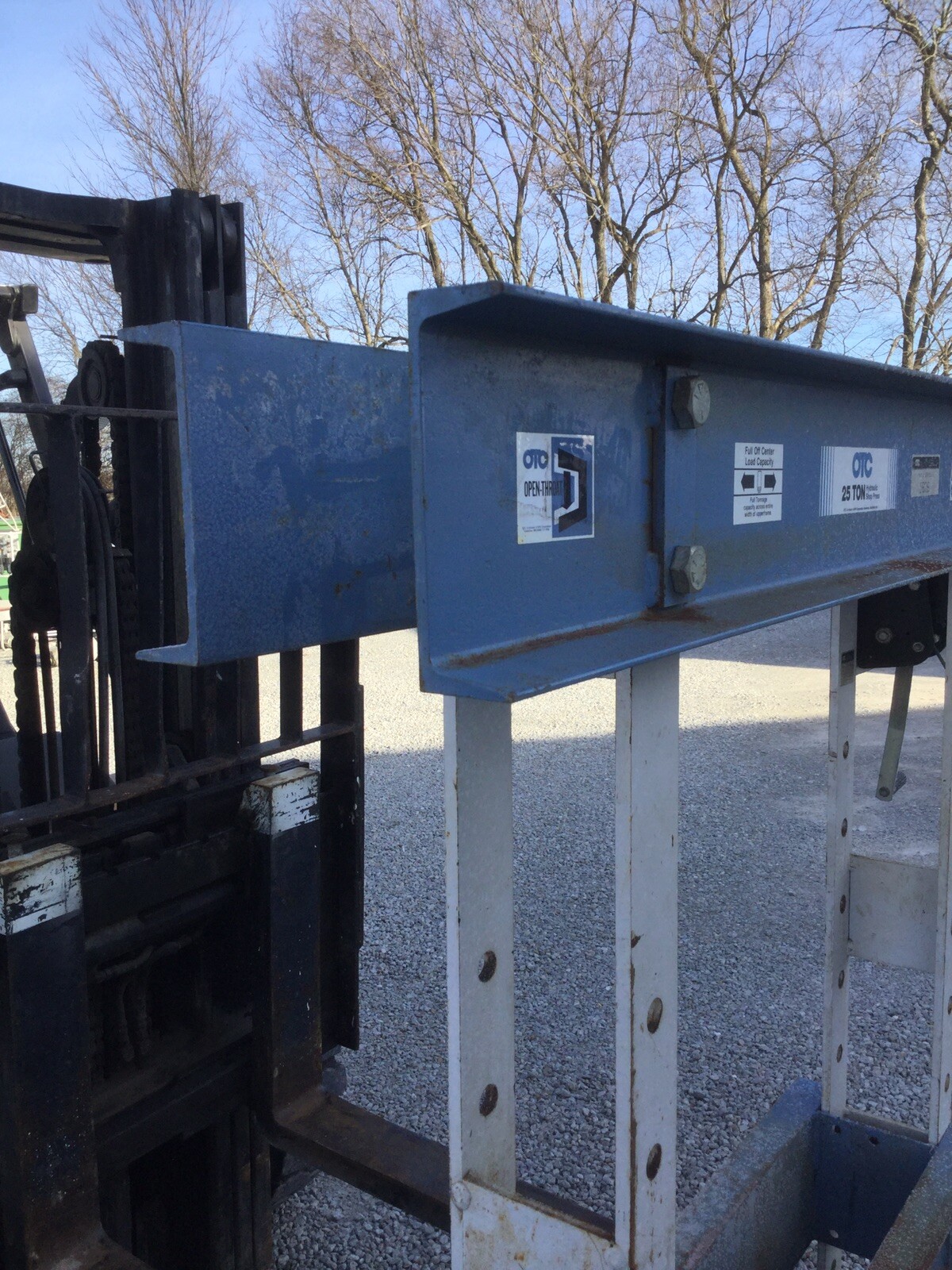 OTC 25 Ton Capacity Heavy Duty Open Throat Press 1826 – OTC1826